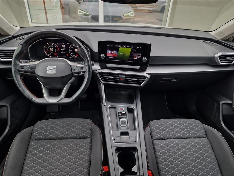 Seat Leon 2.0TDI 110kW DSG FR ST, 1.Maj - fotka 24 z 50