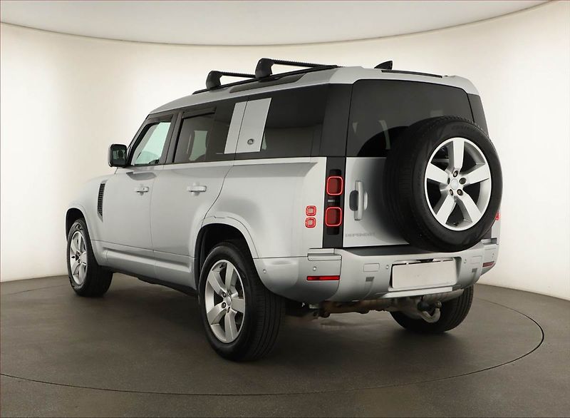 Land Rover Defender (2023) D250 AWD - fotka 4 z 20
