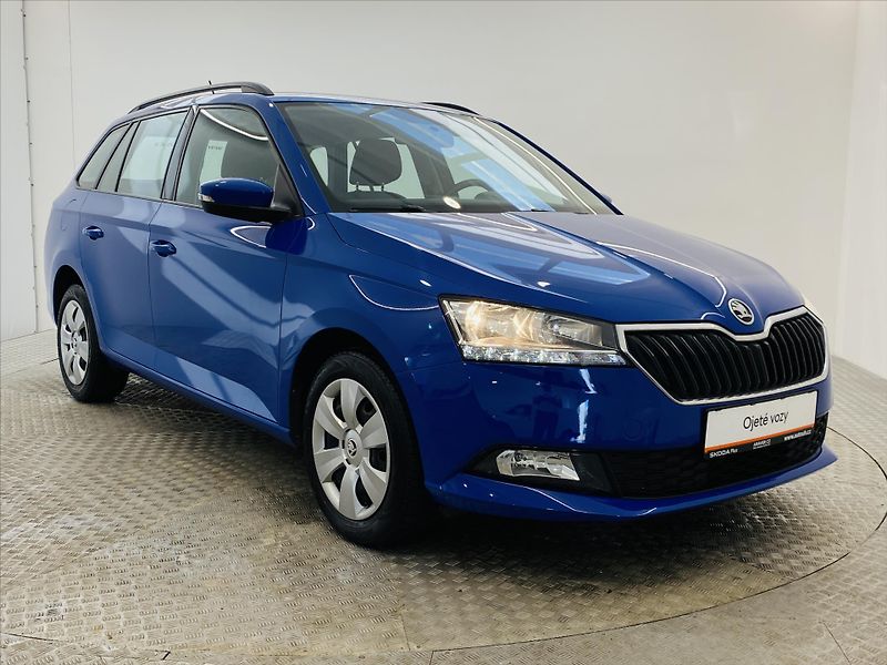 Škoda Fabia 1,0 TSI 70kW Active - fotka 17 z 20