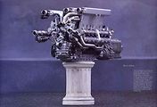 Motor Bugatti W18.