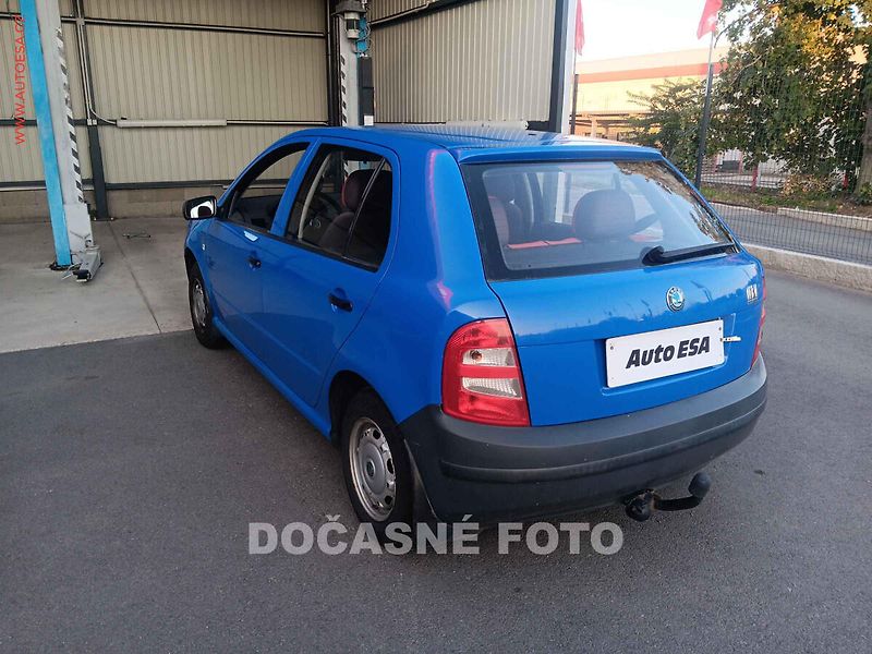 Škoda Fabia (2003) 1.2i, ČR, tažné, zmk.řazení - fotka 2 z 3