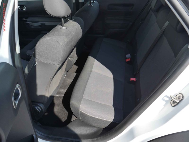 Citroën C4 Cactus (2017) 1.2PT, 1.maj,ČR, AC, temp - fotka 10 z 13