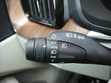 Volvo XC60 2,0 140kW 4x4 MOMENTUM - náhled 23