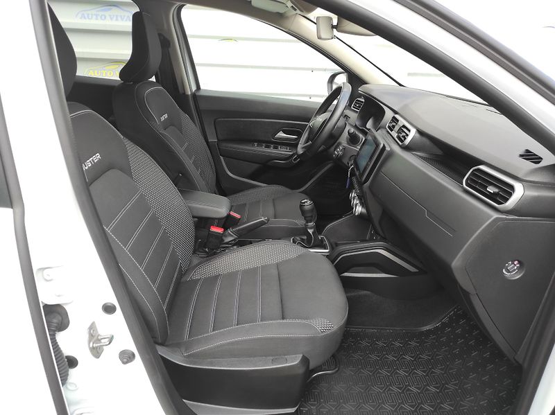Dacia Duster 1,5dCi 85kW, 4x4, ČR - fotka 15 z 45