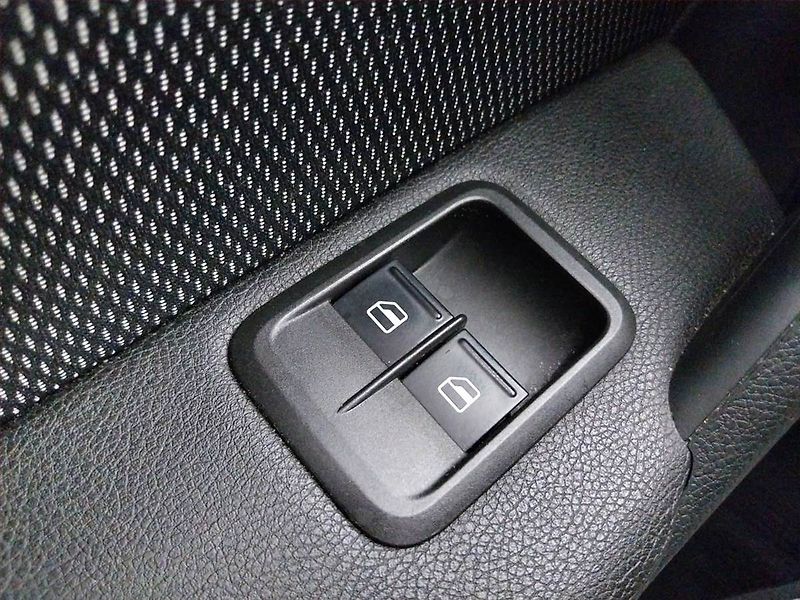 Škoda Yeti (2010) Ambition 1.2 TSI, Tempomat - fotka 17 z 17