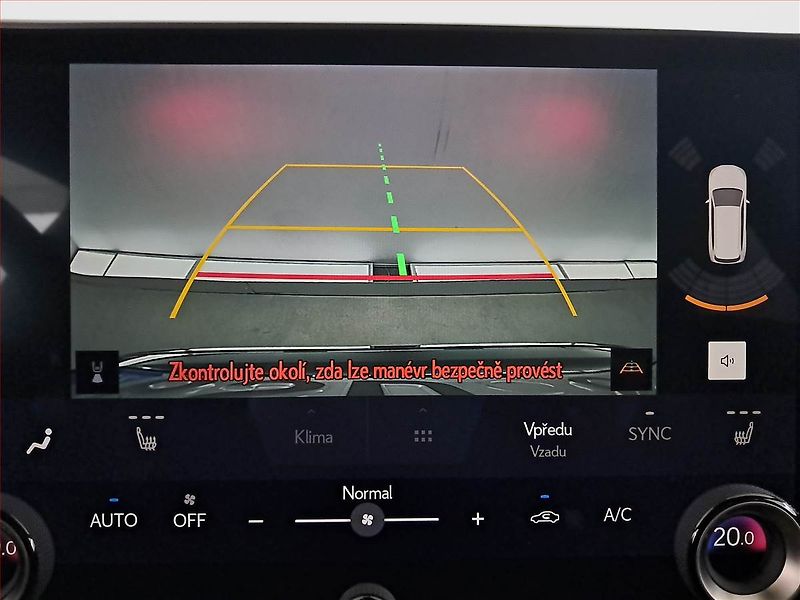 Lexus RX 400h (2024) 350h - fotka 17 z 22