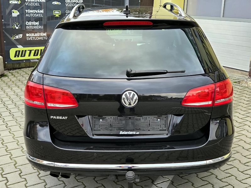 Volkswagen Passat TDi Highline, SERV.KNIHA       - fotka 14 z 51