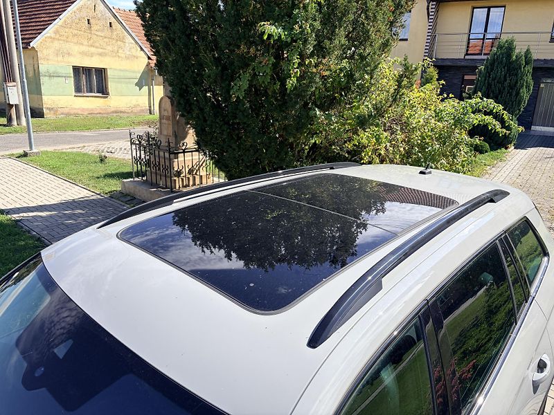 Škoda Kodiaq RS WEBASTO MATRIX CANTON - fotka 8 z 72