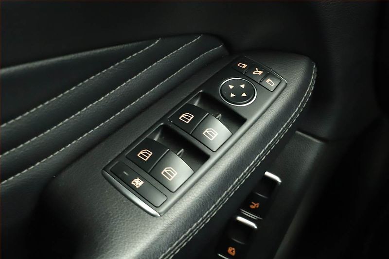 Mercedes-Benz GLE (2018) 350 d 4MATIC - fotka 19 z 22