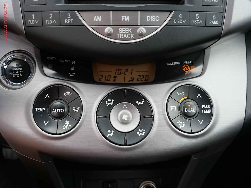 Toyota RAV4 (2008) 2.2 D-CAT 4x4, STK8/28 - fotka 16 z 17