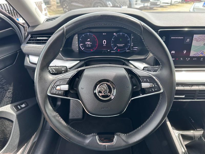 Škoda Octavia 2.0 TDI Style - fotka 11 z 15