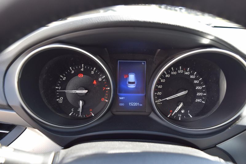 Toyota Avensis (2018) 1.8VVTI 108kw TEAM D XEN NAVI - fotka 33 z 50