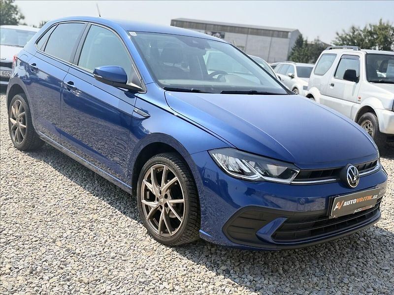 Volkswagen Polo 70kW FACE VIRTUAL 15tKm - fotka 3 z 31