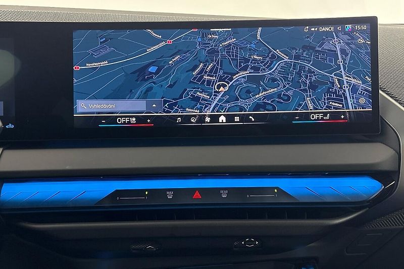 BMW X3 xDrive20 - fotka 9 z 15