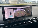 MG MG4 (2025) EXCLUSIVE 64 kWh *SPEC. AKCE - náhled 16