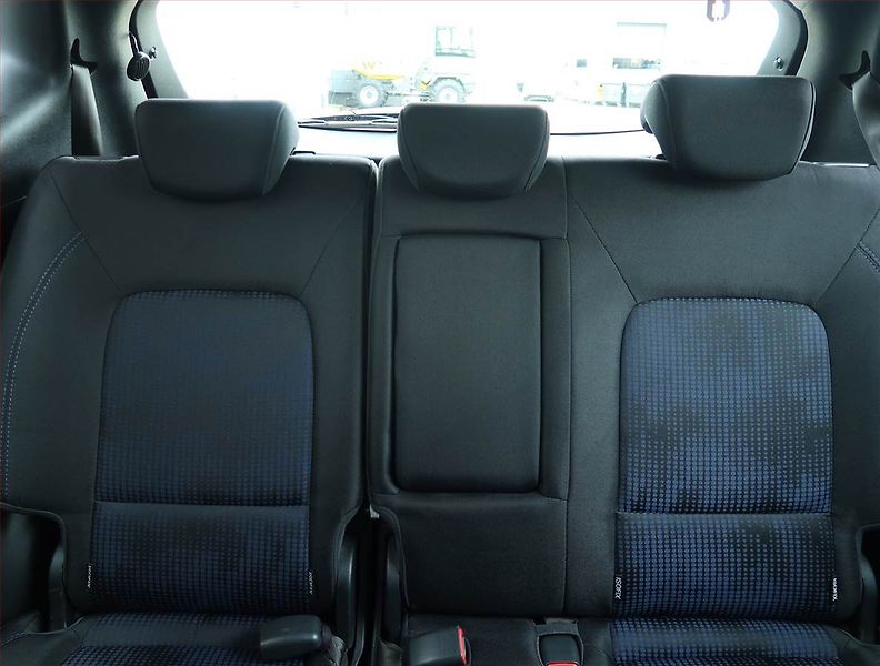 Hyundai ix20 (2014) 1.4 CVVT - fotka 10 z 16