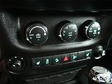 Jeep Wrangler (2018) 3.6 V6 - náhled 15