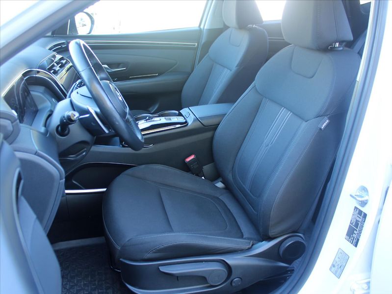 Hyundai Tucson 1,6 T-GDi 132kW 4x4 AT Style Č - fotka 8 z 14