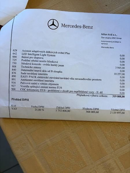 Mercedes-Benz Třídy E (2018) 350D4x4,EXCLUSIV,tažné,PANORAM - fotka 14 z 19