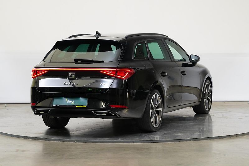 Seat Leon - fotka 2 z 27