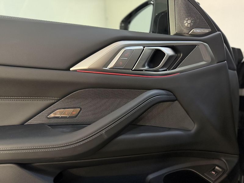 BMW M4 Competition xDrive FCL Indiv. - fotka 24 z 48