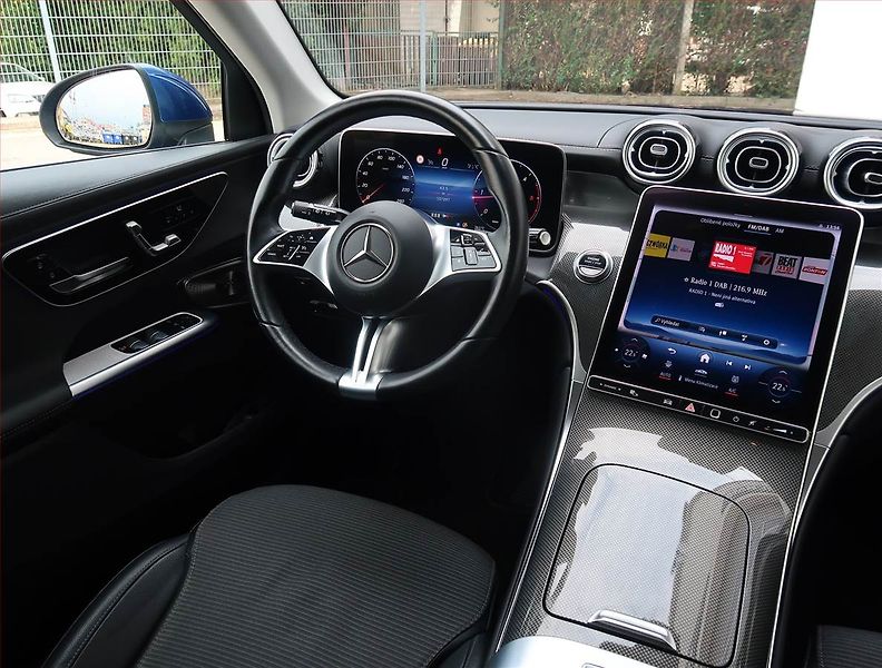 Mercedes-Benz GLC (2022) 220 d 4MATIC - fotka 7 z 22