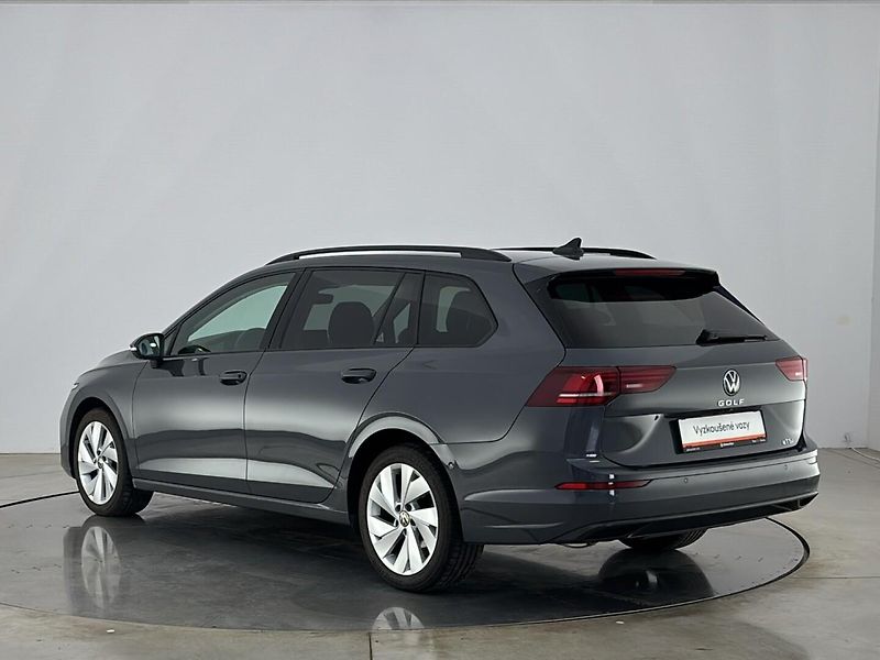 Volkswagen Golf Life DSG - fotka 15 z 29