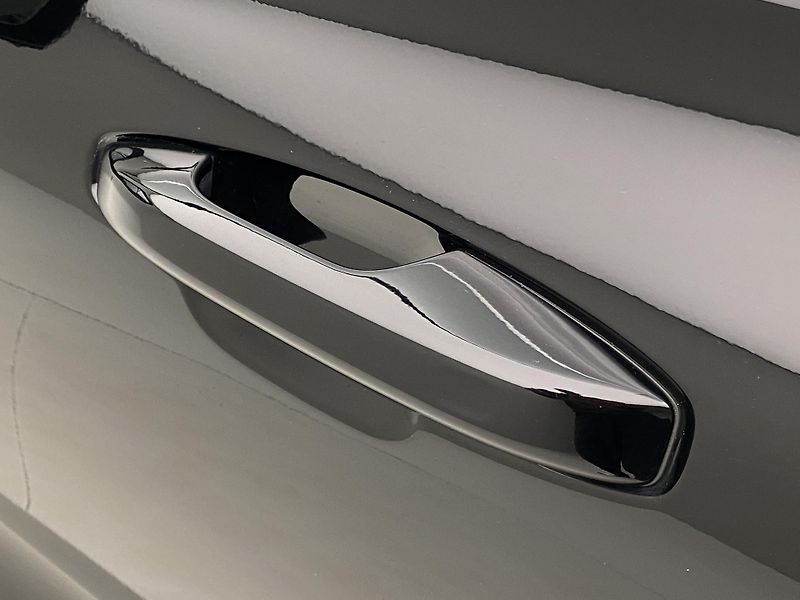 Volvo V60 T6 AWD RECHARGE CORE REZERVACE - fotka 31 z 45