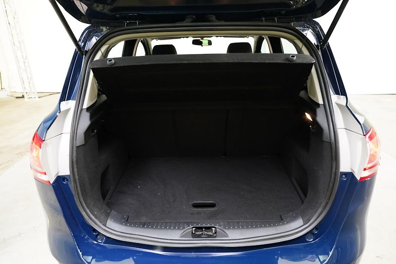 Ford B-MAX - fotka 23 z 23