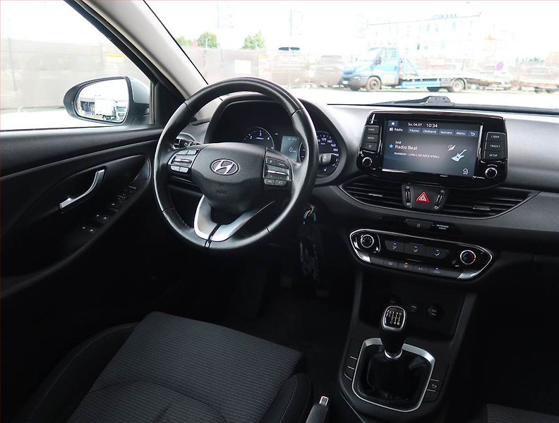 Hyundai i30 (2021) 1.6 CRDi, ČR,1.maj, Tempomat - fotka 7 z 18