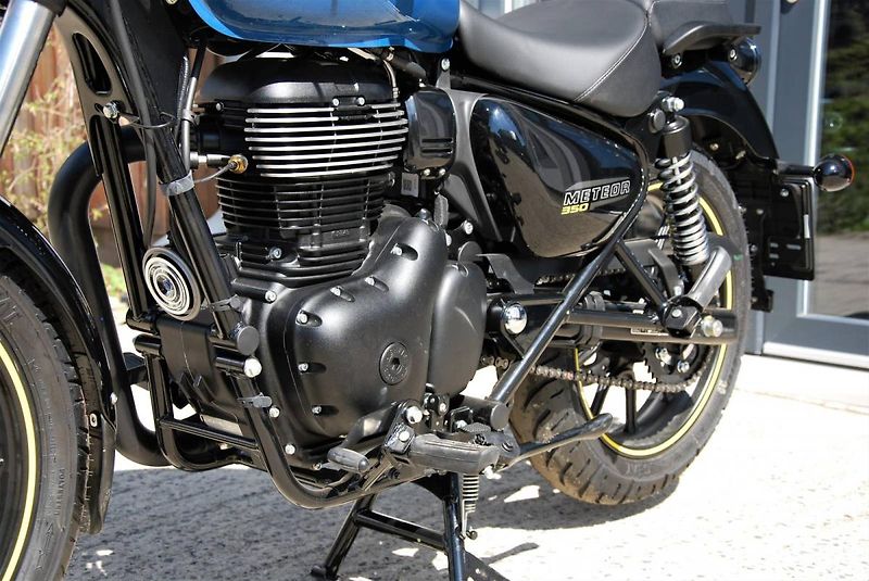 Royal Enfield Meteor 350 (2026) 350 Meteor BLUE - fotka 14 z 25