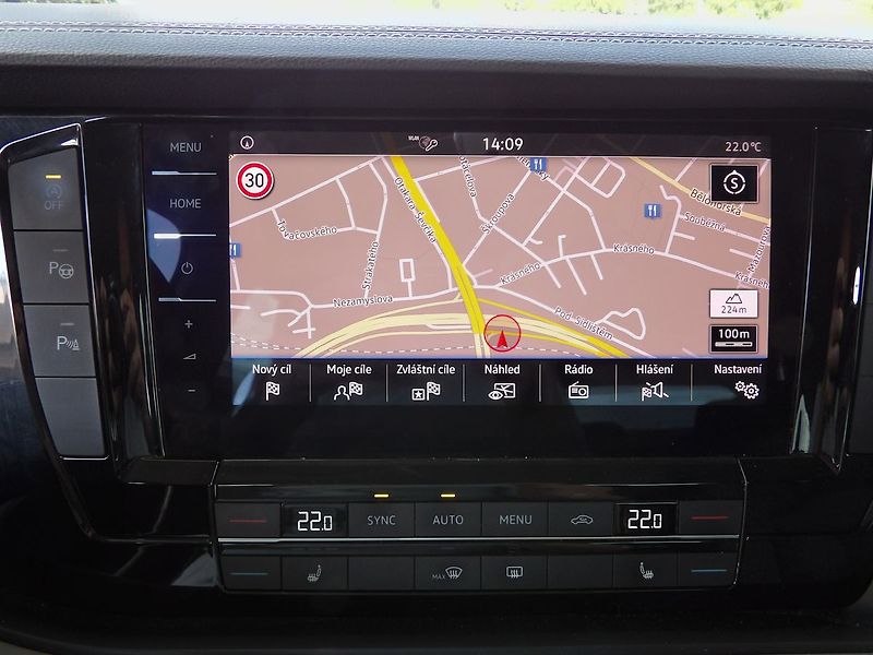 Volkswagen Touareg 3.0TDI V6 8°AT 4x4 Tažné ČR - fotka 8 z 35