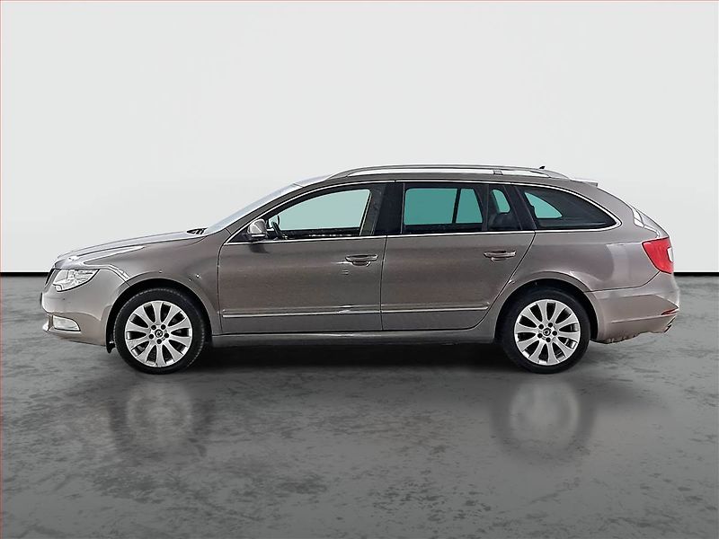 Škoda Superb (2010) 2.0 TDI, Automat, Navi, Xenony - fotka 3 z 22