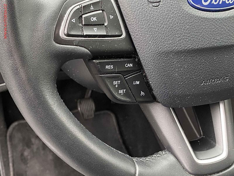 Ford Kuga (2019) 1.5 EB, Titanium, TZ, navi - fotka 13 z 17