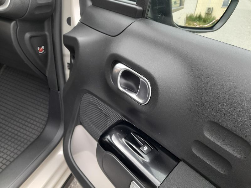 Citroën C3 (2020) 1,2 PureTech 82k NAVIGACE - fotka 20 z 38