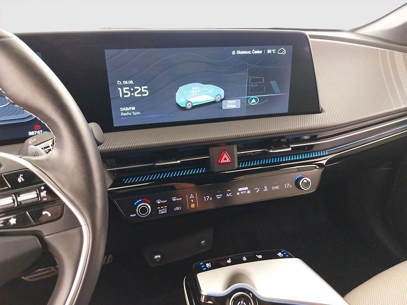Kia EV6 (2023) AWD 77.4 kWh - fotka 12 z 26
