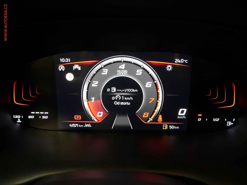 Seat Ateca (2024) 1.5 TSi, LED, navi - fotka 17 z 27