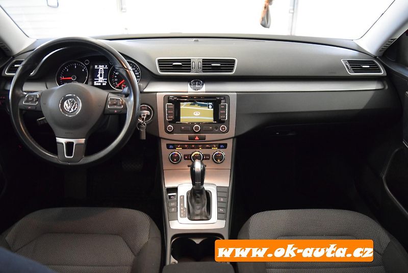 Volkswagen Passat 2.0 TDI DSG PRAVIDELNÝ SERRVIS - fotka 29 z 45