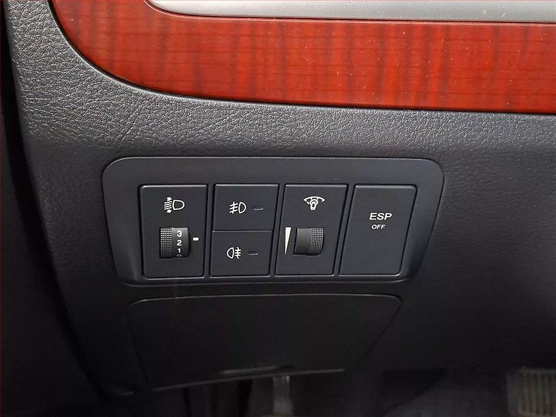 Hyundai Santa Fe (2010) 2.2 CRDi, 4X4, Automat - fotka 17 z 17