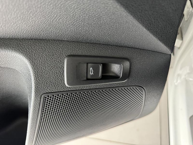 Škoda Karoq 2,0TDI 140kW*4x4*DSG*Drive125 - fotka 29 z 33