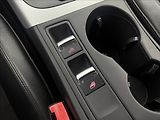 Audi A5 2,0 140kW S-LINE 4X4 VÝHŘEV TZ - náhled 32