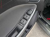 Ford Focus (2011) 1.6 i, AC, výhřev sed - náhled 11