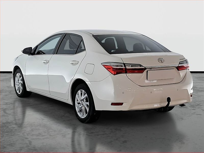 Toyota Corolla (2017) 1.6 Valvematic, ČR,1.maj - fotka 4 z 16