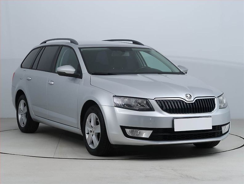 Škoda Octavia (2014) 1.6 TDI, Serv.kniha, Tempomat - fotografie inzerátu