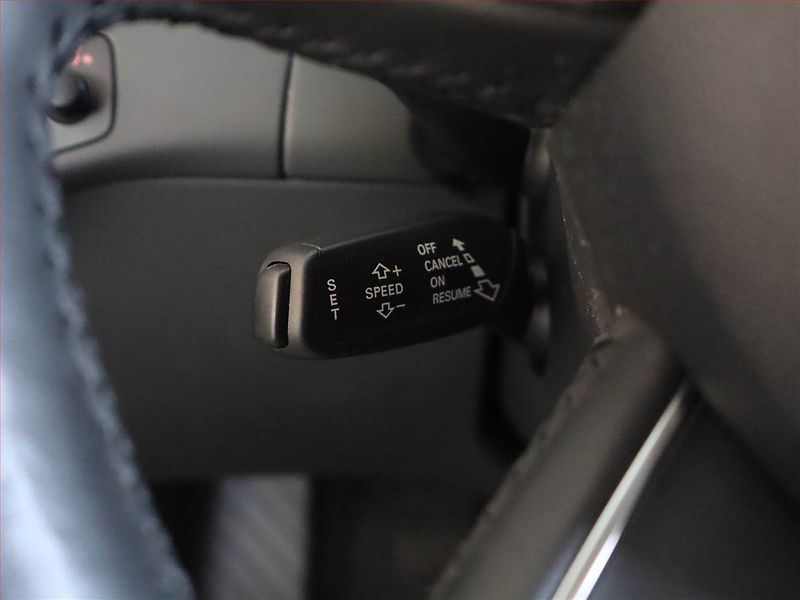 Audi A4 (2013) 1.8 TFSI, ČR,1.maj, Bi-Xenony - fotka 15 z 19