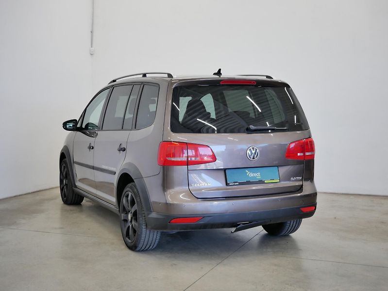 Volkswagen Touran - fotka 3 z 6