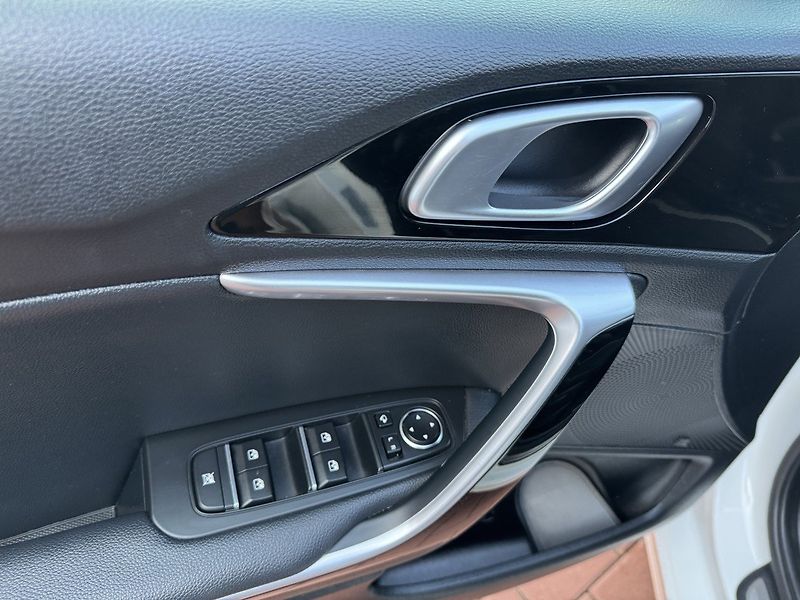 Kia Ceed (2022) 1.5i TGDi GT-Line Automat LED - fotka 29 z 49