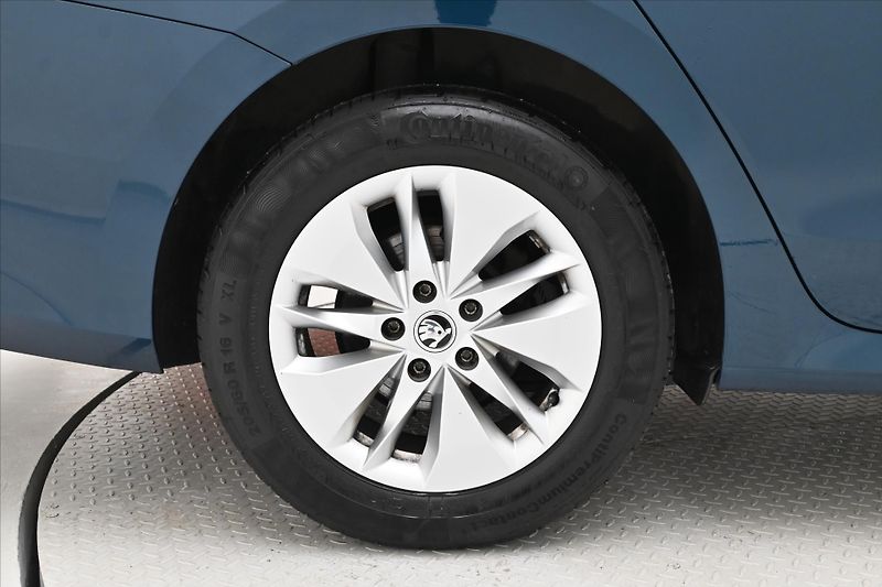 Škoda Octavia 2,0 TDI 110 kW DSG Business Zá - fotka 32 z 32
