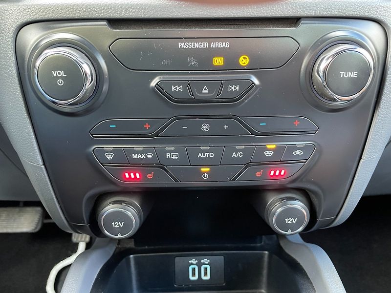 Ford Ranger (2017) 3.2TDCi Wildtrak! A/T! - fotka 14 z 32