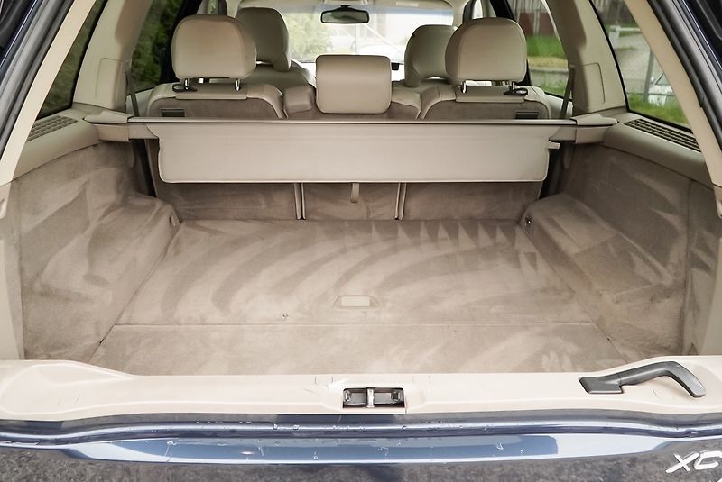 Volvo XC90 2.4 D5 120kw - fotka 20 z 29